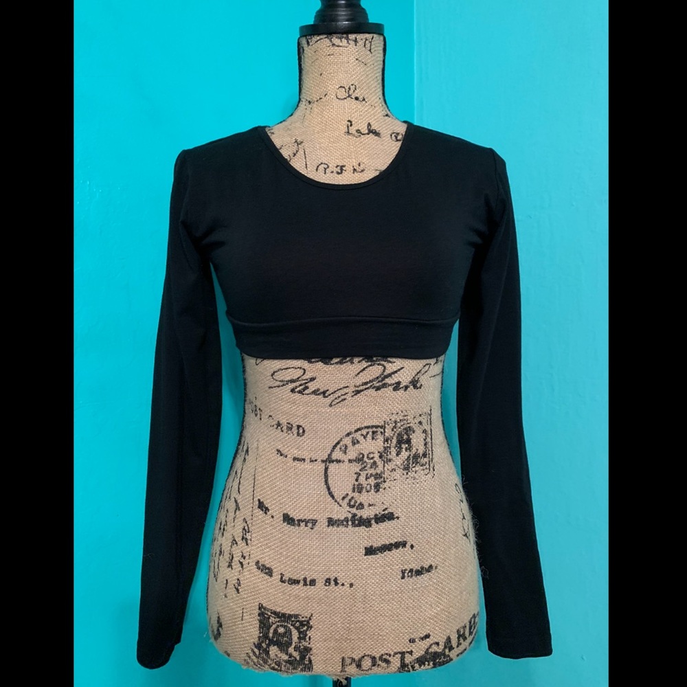 Cropped Long Sleeve